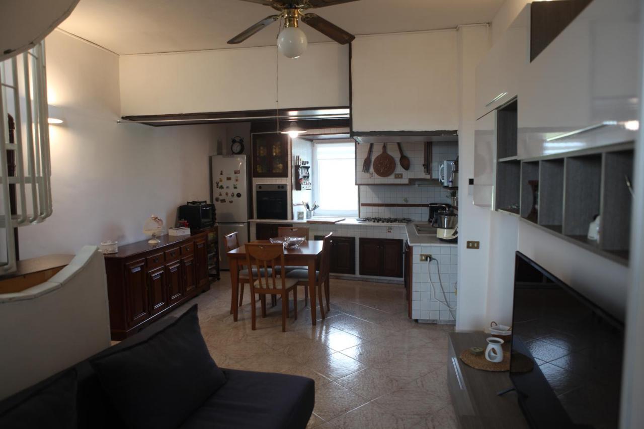 Villa "La Rondinella" Salerno Amalfi Pontecagnano Faiano Exterior foto